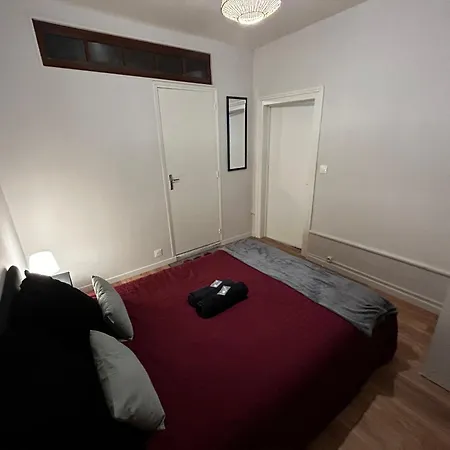 Apartment La Preize Station - Theatre De Champagne - Wifi